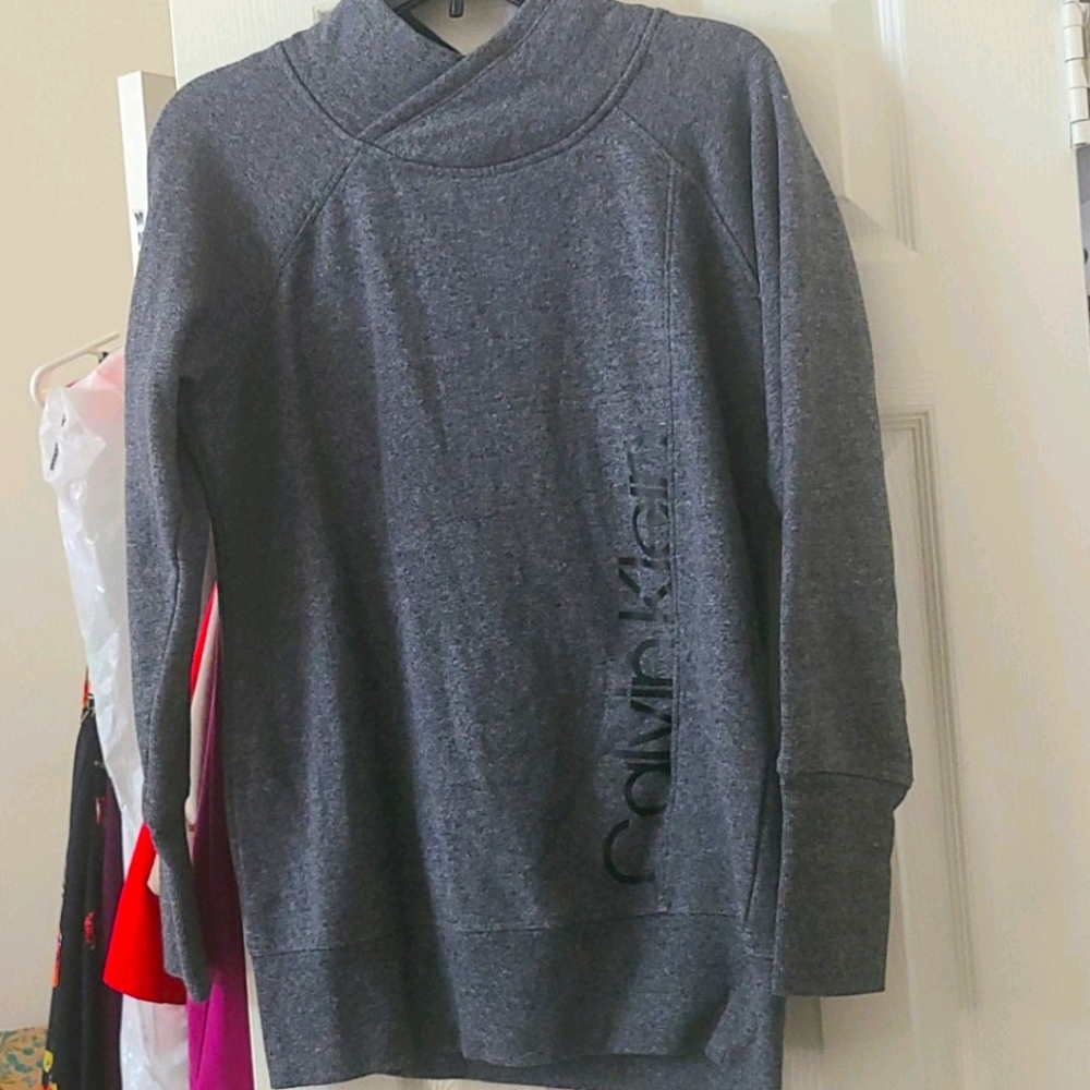 Grey Pullover - image 1